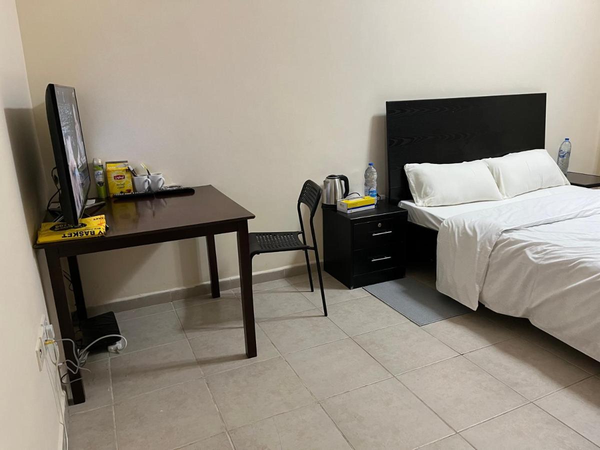 Master Room Attached Bathroom Dubaï Extérieur photo
